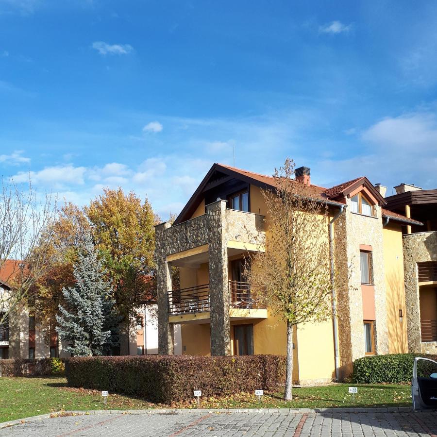 Kamilla Apartman Villapark Bük エクステリア 写真
